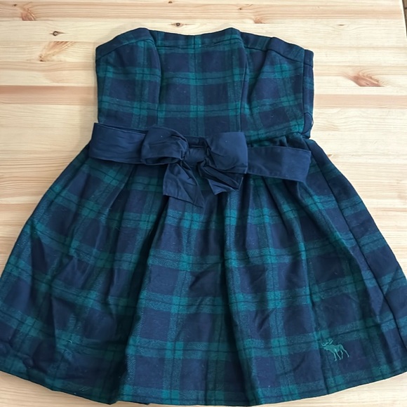 Abercrombie plaid dress; wool; size 6 - Picture 1 of 5